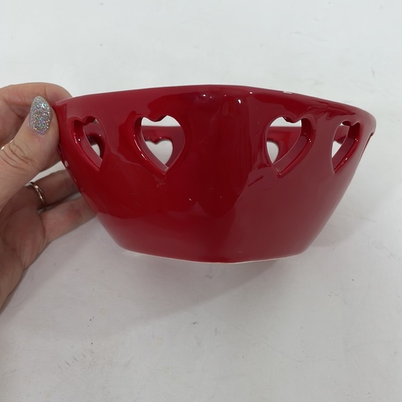 Valentine’s Day Candy Dish /Trinket Red Glazed Ceramic Heart Cut Outs CVS 2011 - Picture 4 of 9